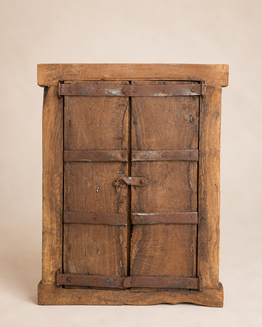 Vintage Shekhawati Window Jharokha – Functional Opening Shutters