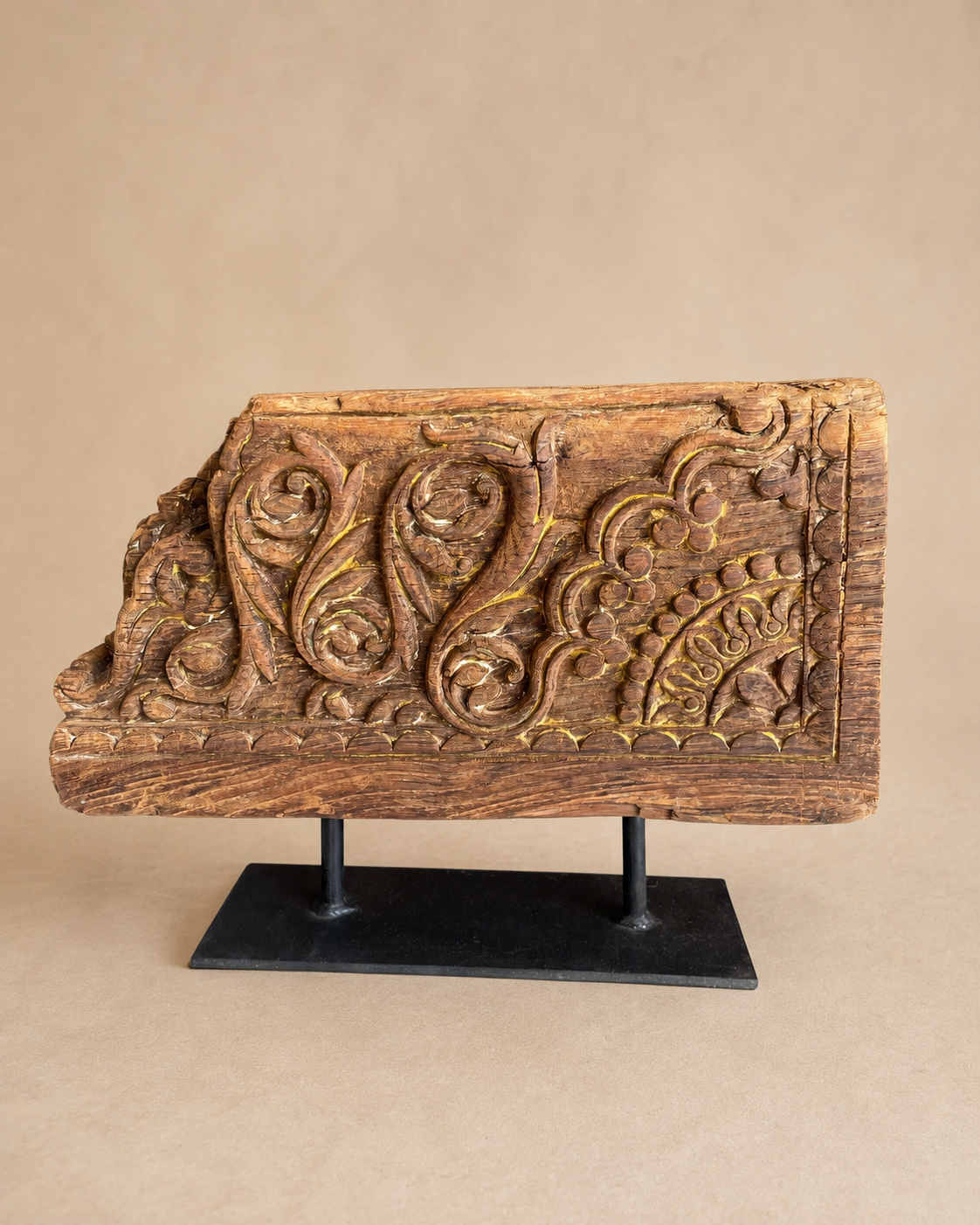 heritage teak wood carved candle stand / statue holder / plant holder