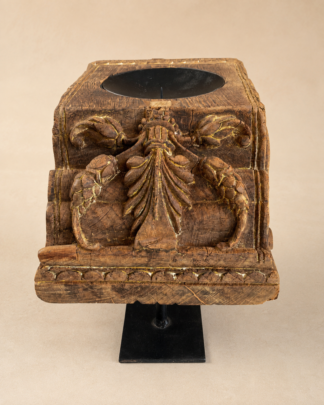 heritage teak wood carved candle stand / statue holder / plant holder
