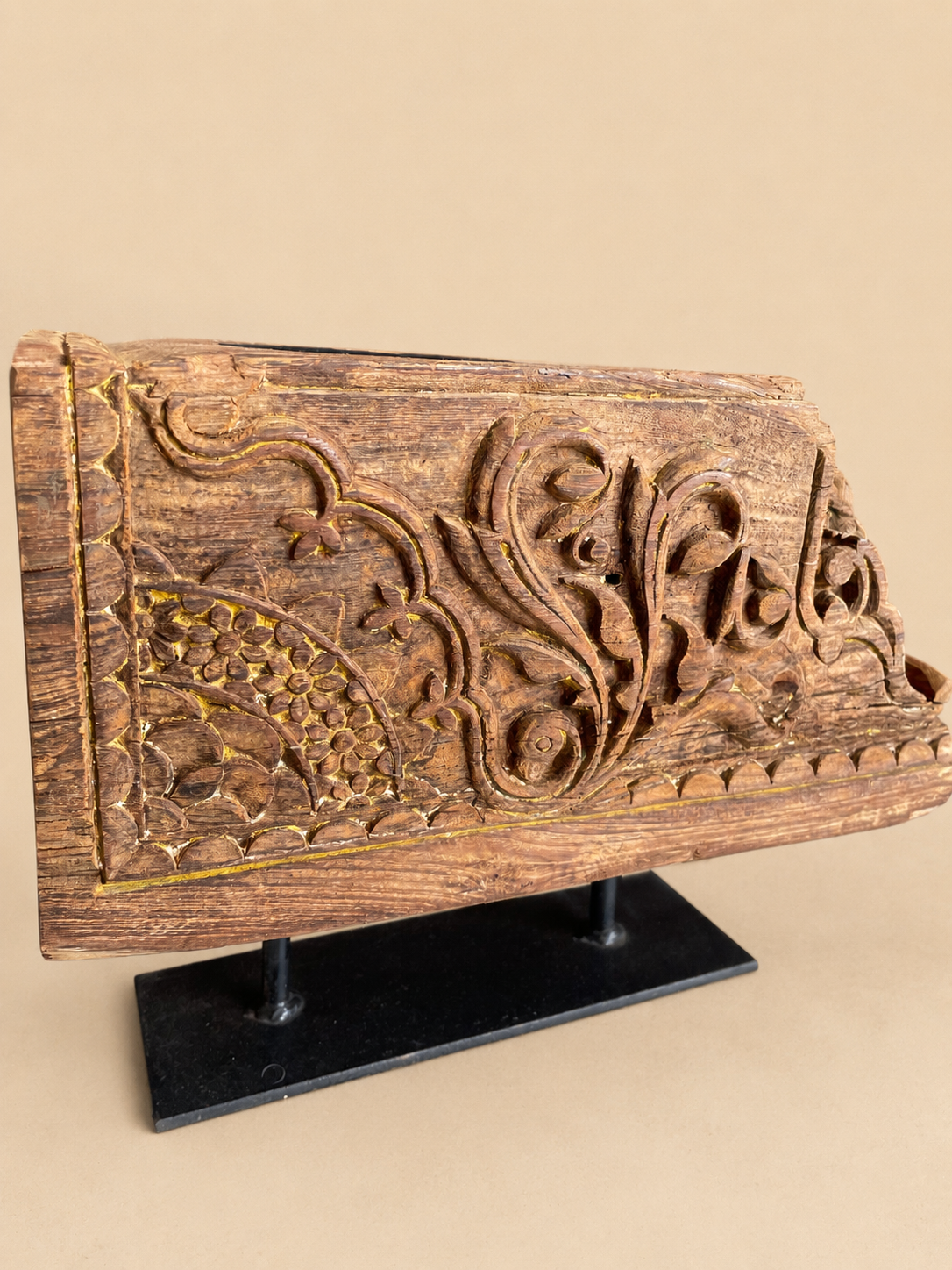 heritage teak wood carved candle stand / statue holder / plant holder