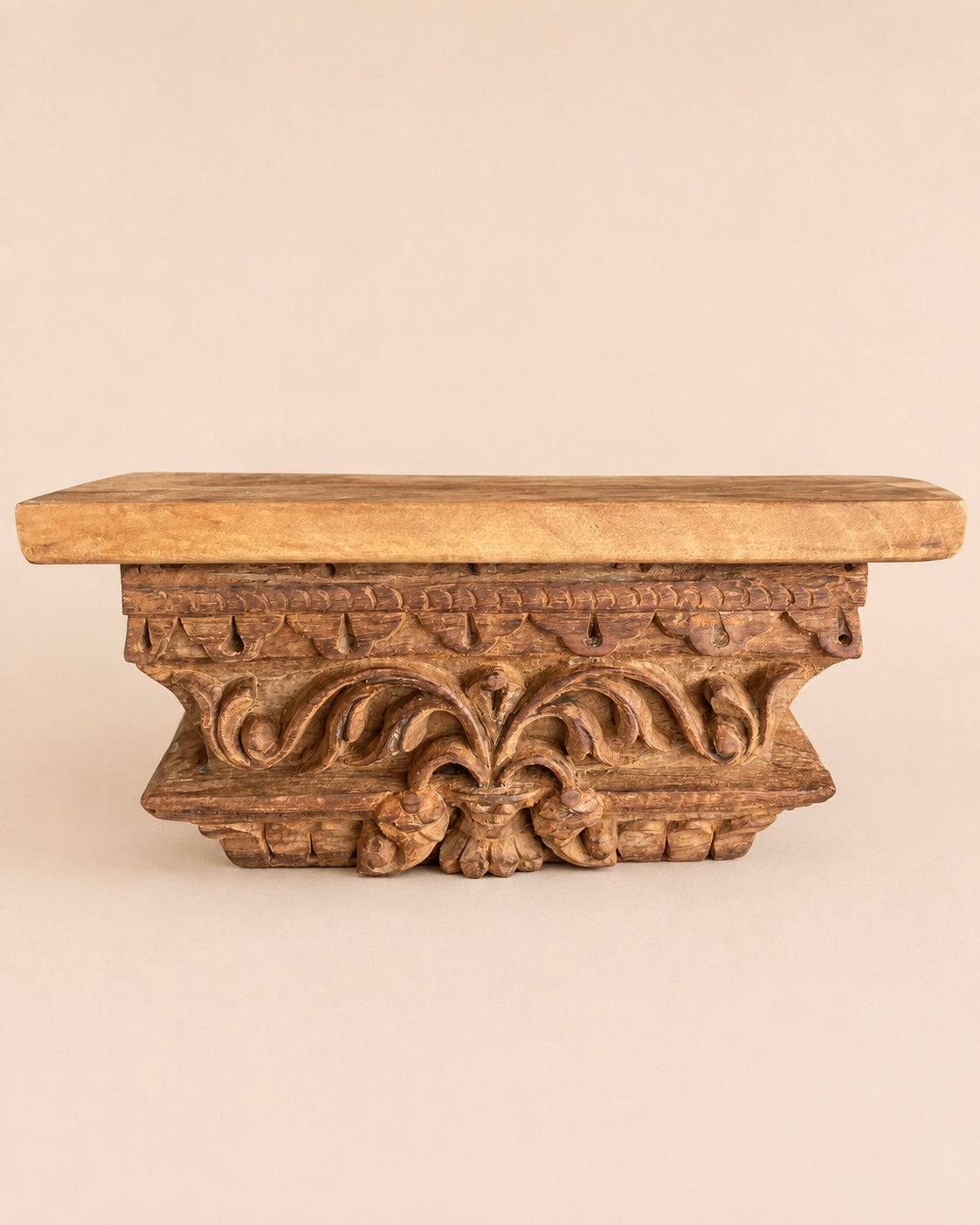 vintage wall bracket / shelf / display ledge
