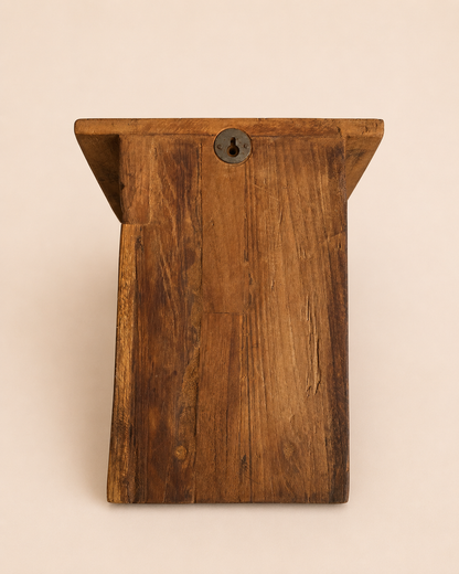 Vintage Leaf Carved Wall Shelf / Bracket