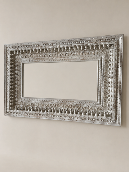 Horizontal Spindle Detailing Wall Hanging Mirror Frame