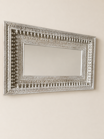Horizontal Spindle Detailing Wall Hanging Mirror Frame