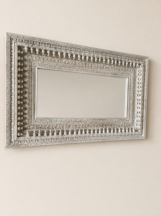 Horizontal Spindle Detailing Wall Hanging Mirror Frame