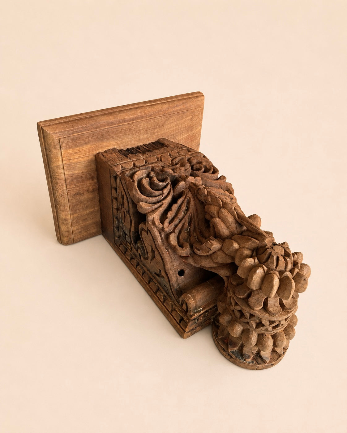 vintage hand-carved leaf & floral wooden wall bracket / shelf