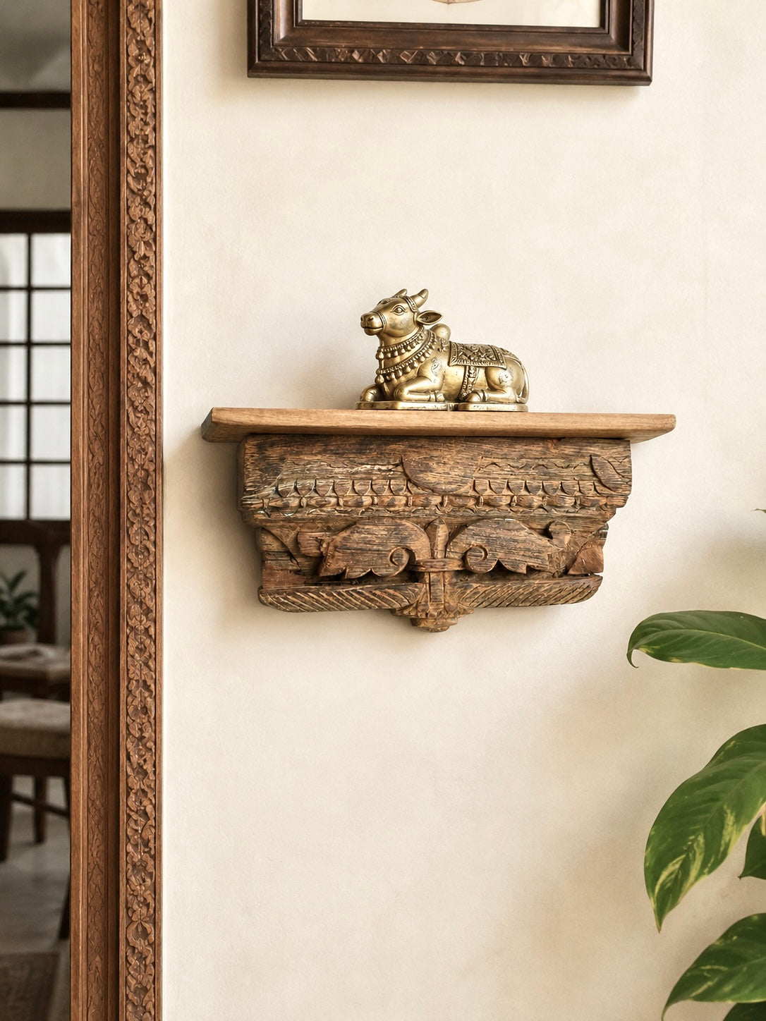 vintage leaf wall shelf / wall bracket