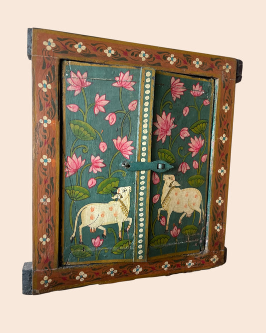 Vintage Rajasthani Hand-Painted Haveli Baari / Window Wall Décor