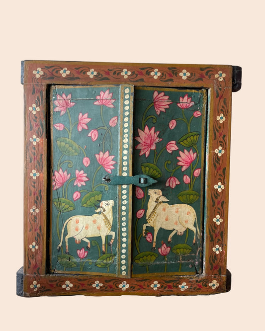 Vintage Rajasthani Hand-Painted Haveli Baari / Window Wall Décor
