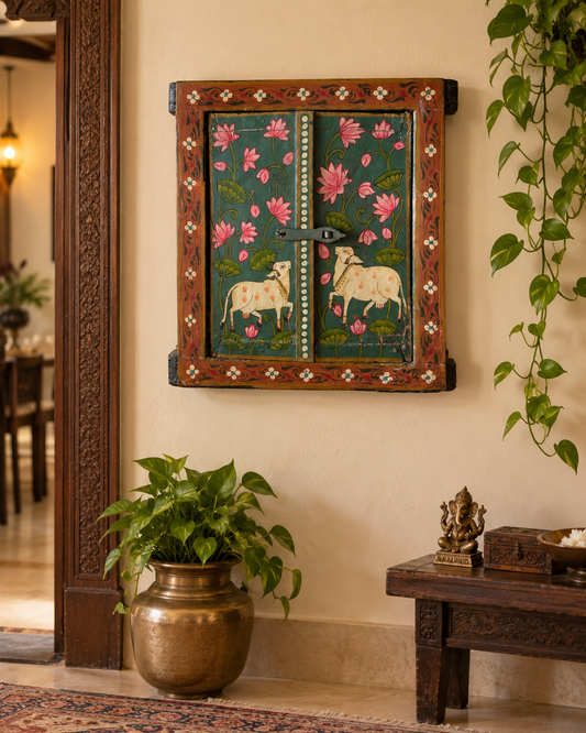 Vintage Rajasthani Hand-Painted Haveli Baari / Window Wall Décor