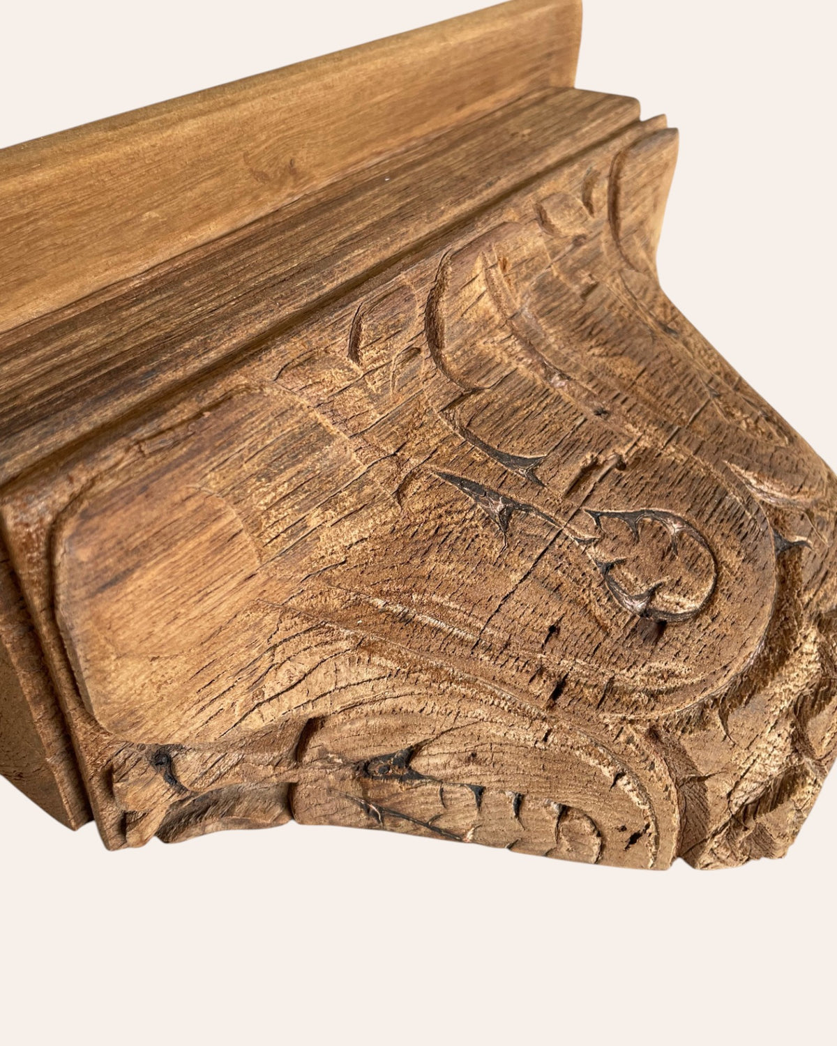 vintage wall shelf / bracket