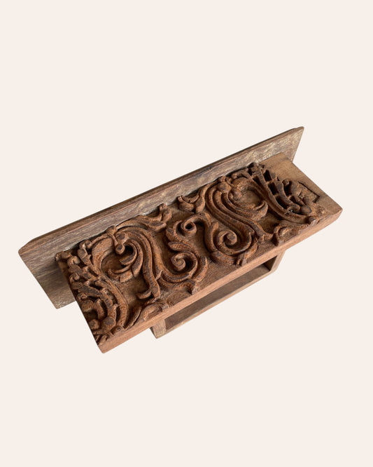 Vintage Hand-Carved Scrollwork Wooden Wall Shelf / Bracket