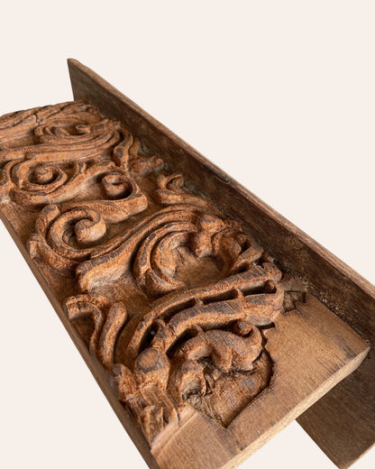 Vintage Hand-Carved Scrollwork Wooden Wall Shelf / Bracket