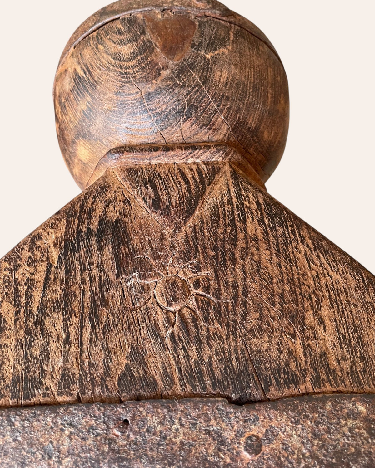 seeder stand - candle / plant / statue holder