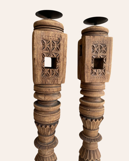 Vintage Carved Charpai Leg Candle Stand / Statue Holder / Planter – Set of 2