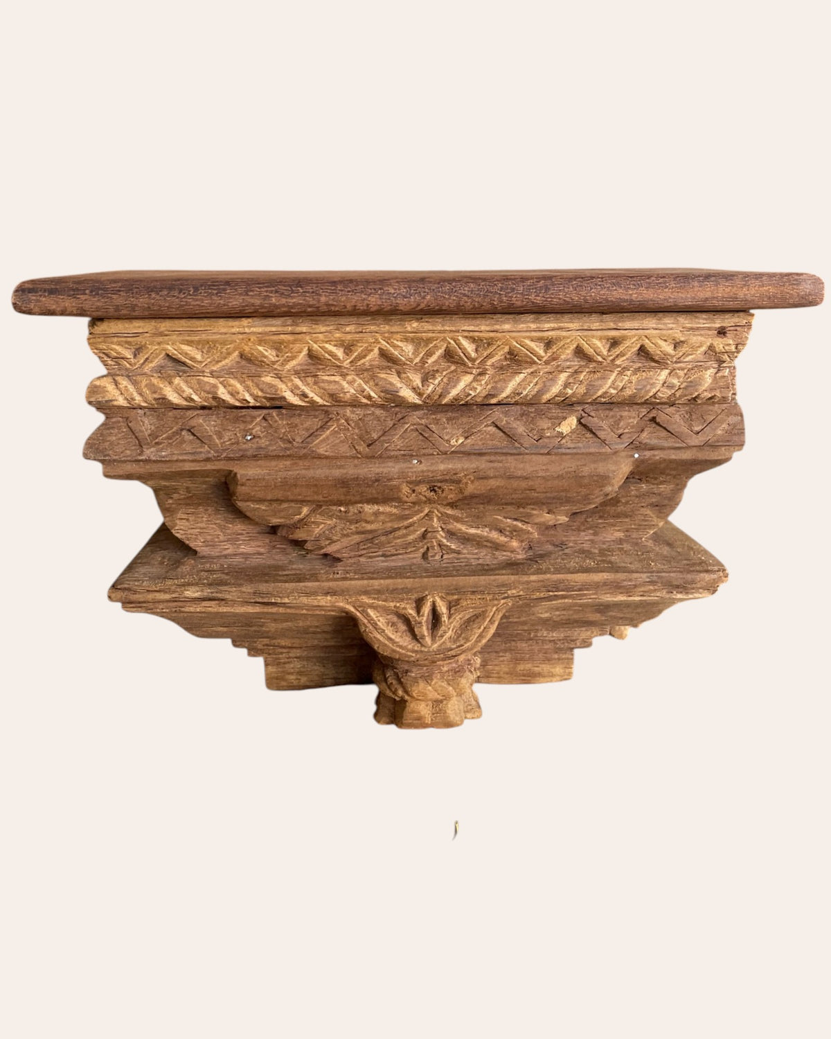 vintage wooden wall shelf / bracket