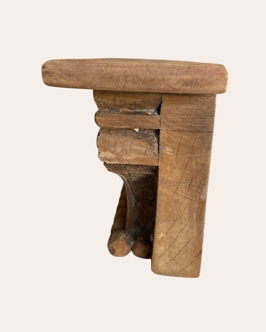 Old Hand-Carved leaf Design Wall Shelf / Bracket